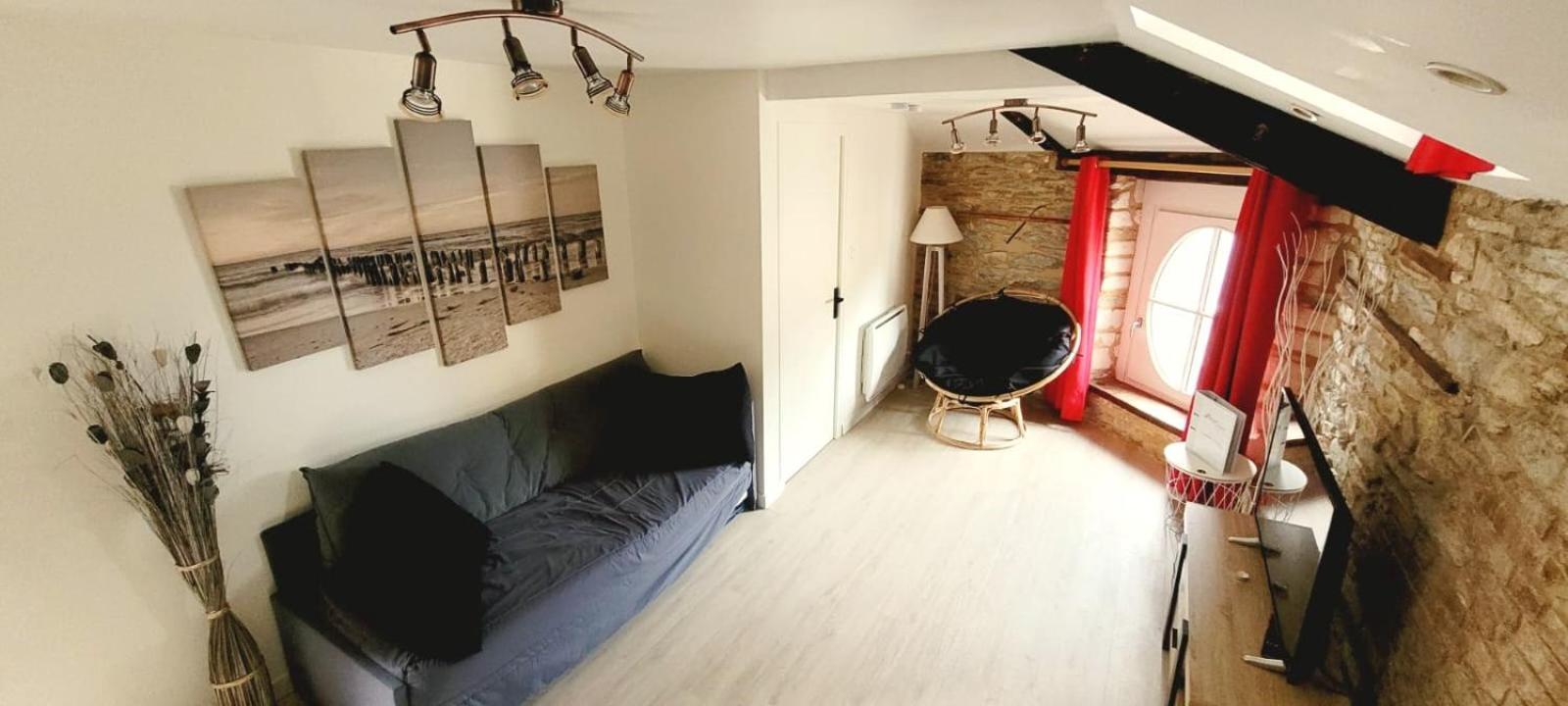 Appartement De Charme - Centre Ville Chateaubriant Bagian luar foto